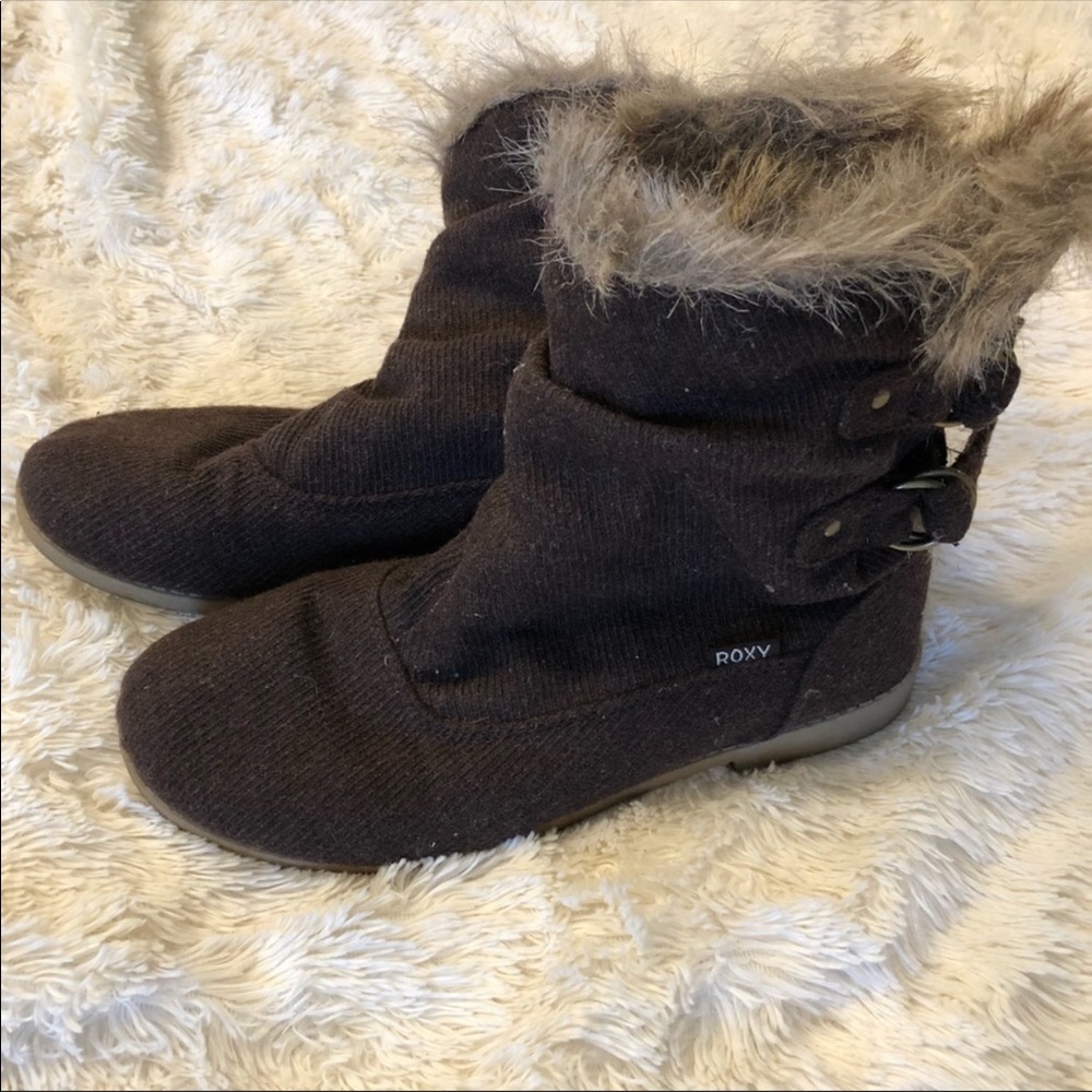 Roxy Faux Fur Lined Boots